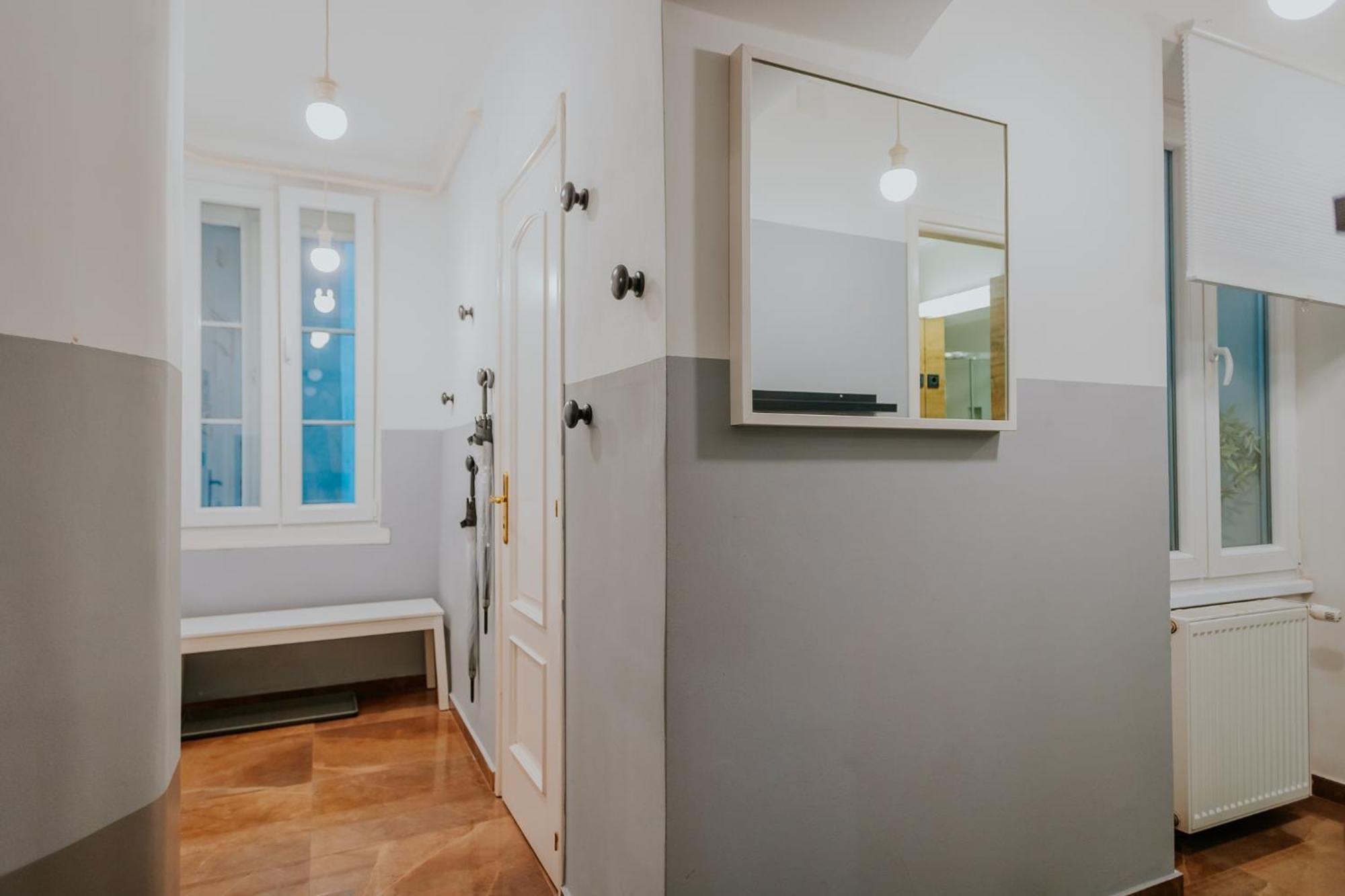 Endless Chanson Zagreb Exterior photo